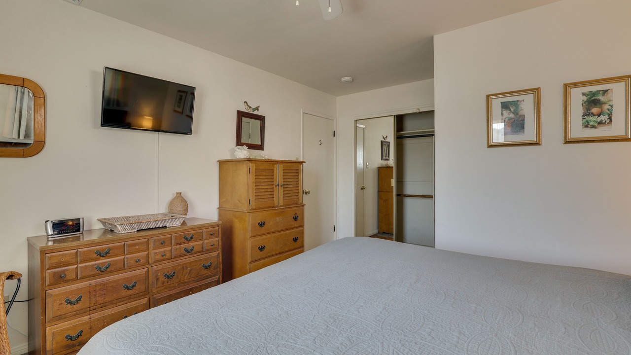 Photo of Bedroom in Carlsbad Village