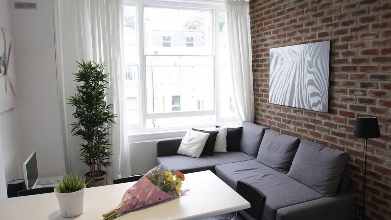 Photo of Others in Kensington