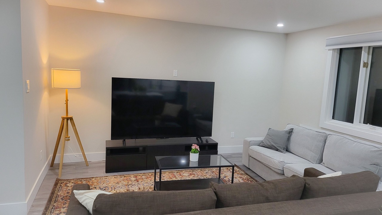 Photo of Livingroom in Vanier