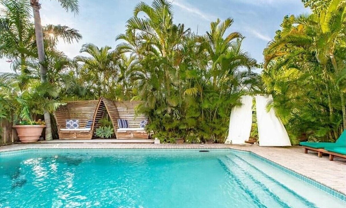 Photo of Outdoor in Hendricks and Venice Isles