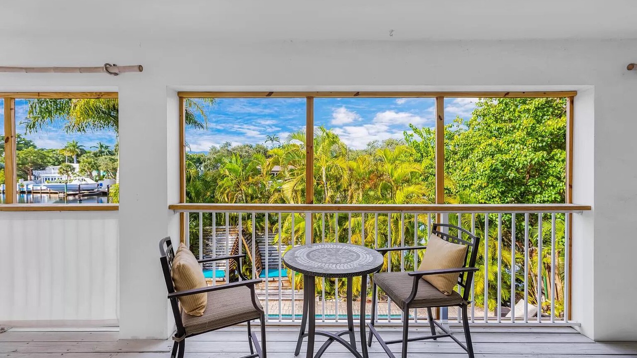 Photo of Patio Balcony in Hendricks and Venice Isles