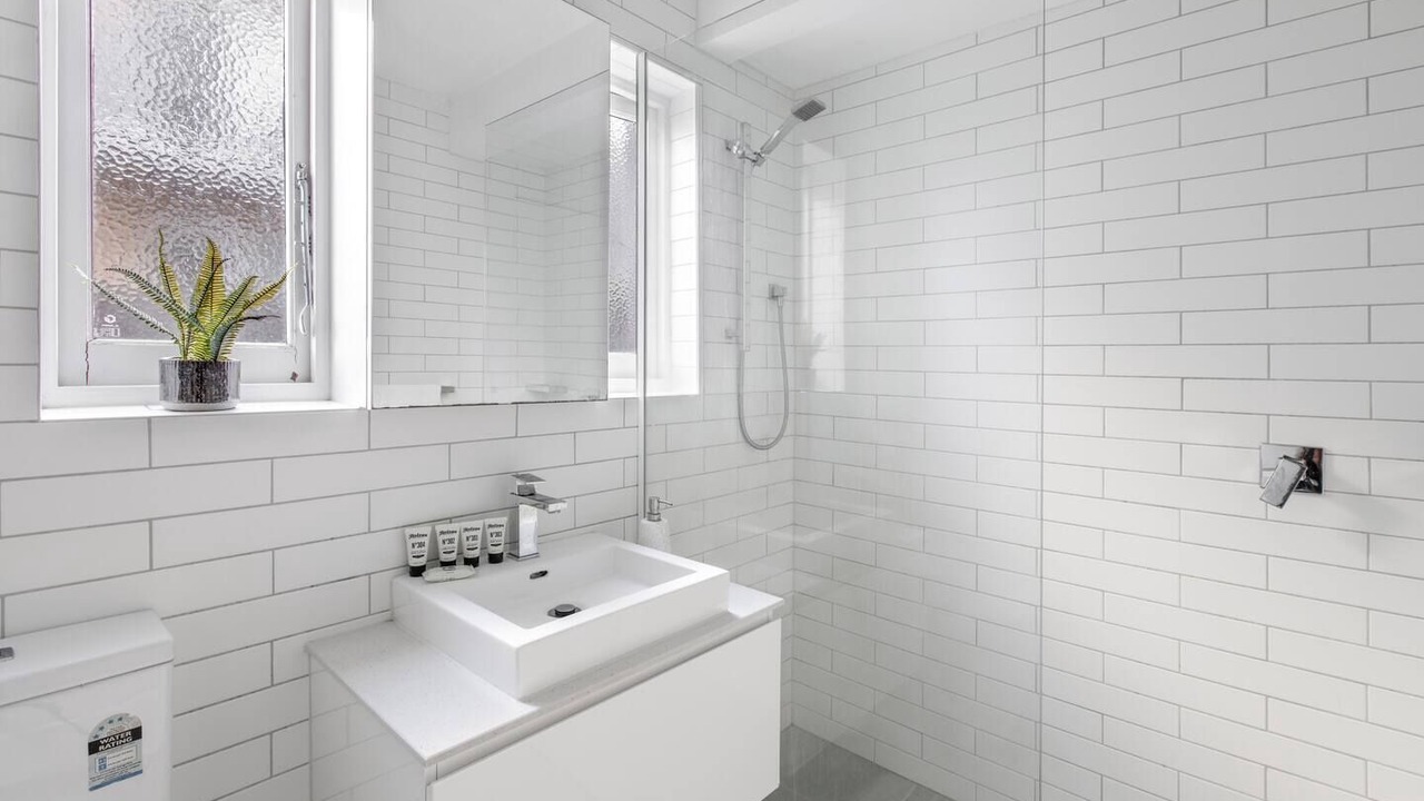 Photo of Bathroom in Elwood