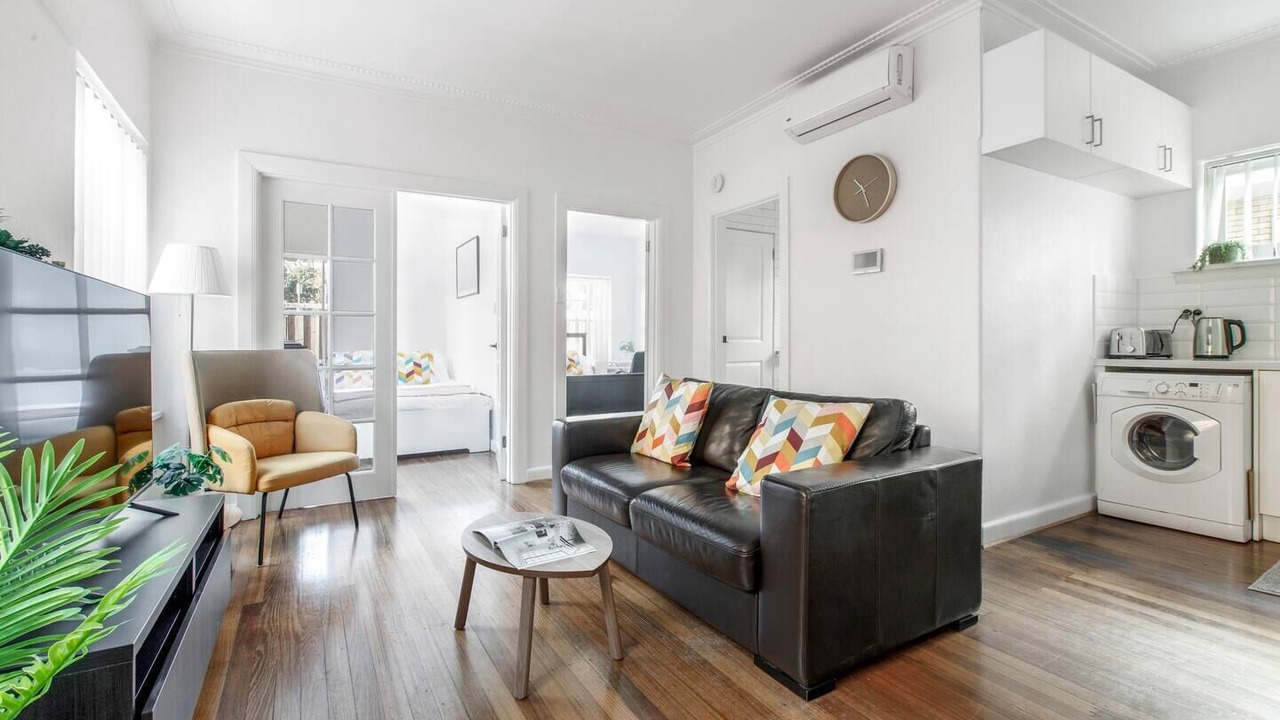 Photo of Livingroom in Elwood