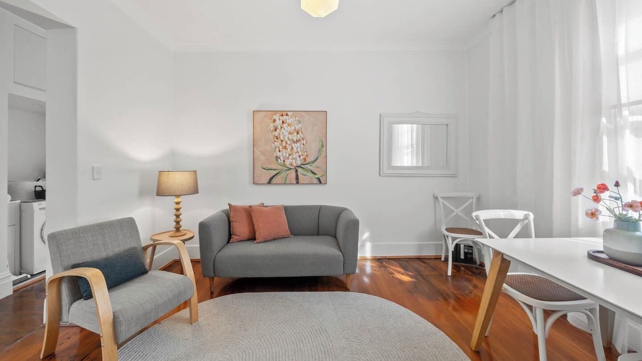 Photo of Others in Ashfield