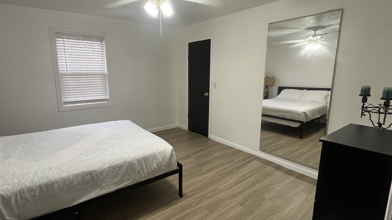 Photo of Bedroom in Waldron