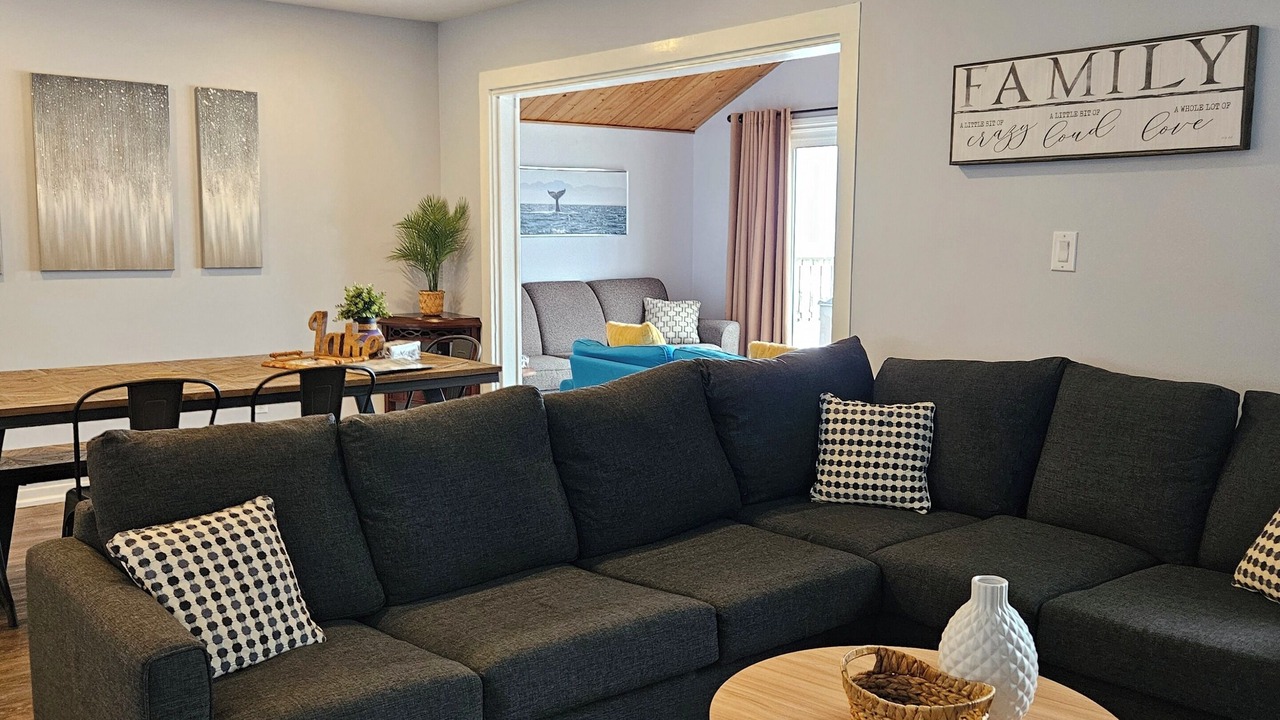 Photo of Livingroom in Leamington