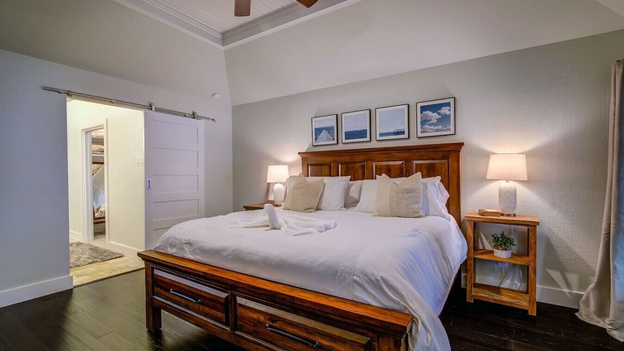 Photo of Bedroom in Rowlett
