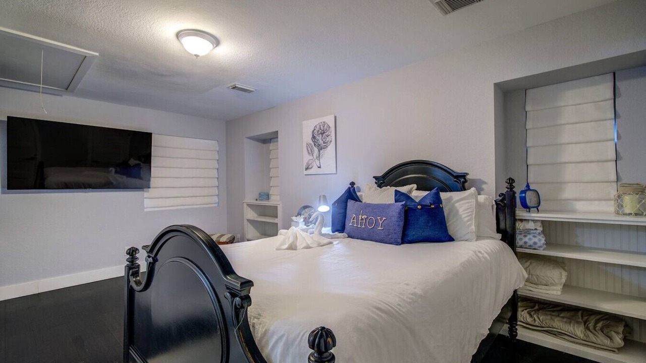 Photo of Bedroom in Rowlett