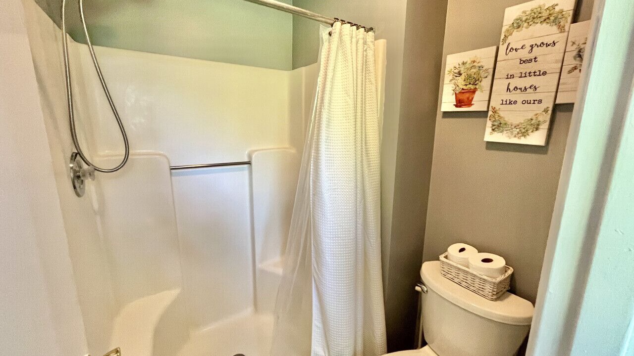 Photo of Bathroom in Hidden Valley