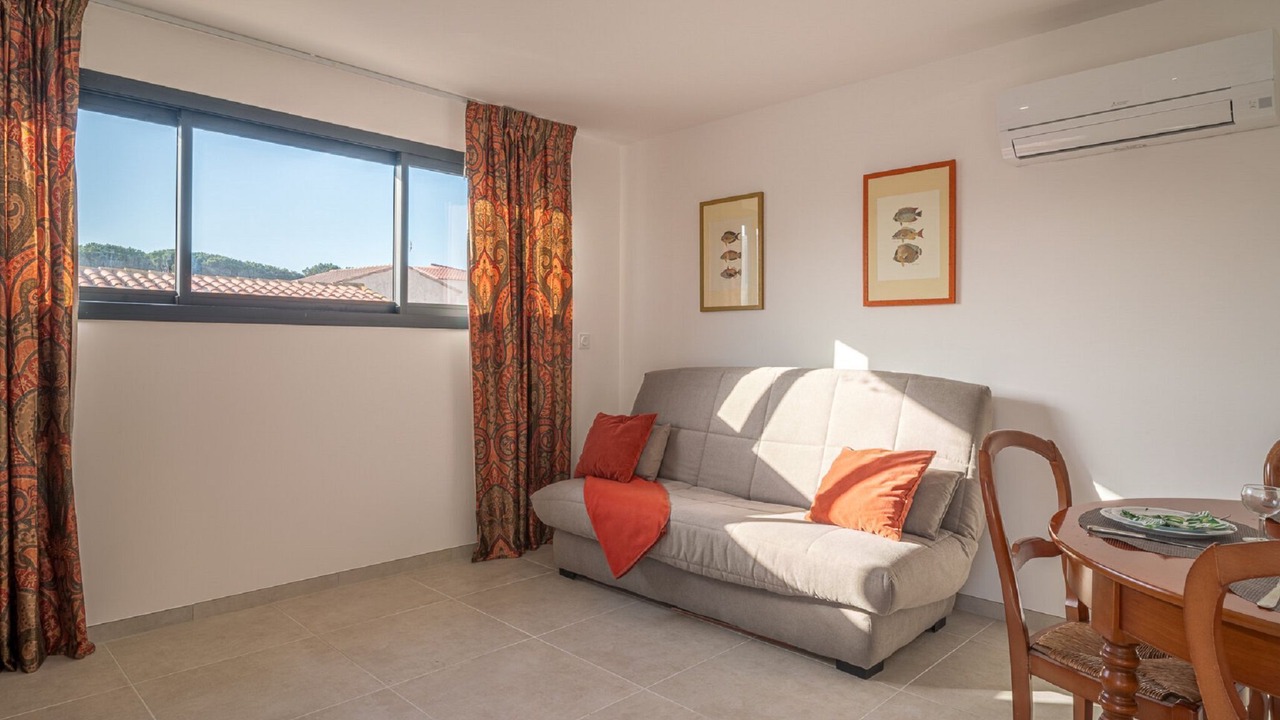 Photo of Livingroom in Sainte-Marie-Plage