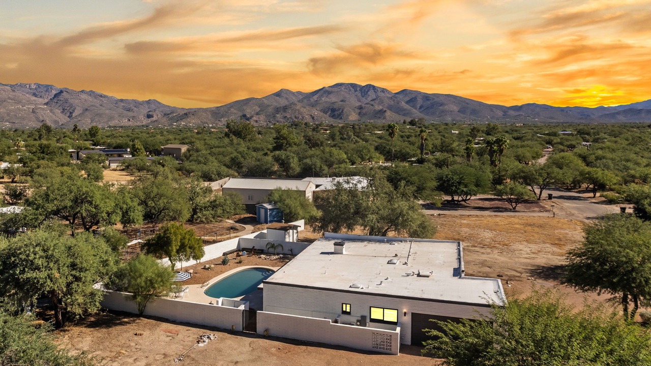 Photo of Outdoor in Bel Air Ranch Estates