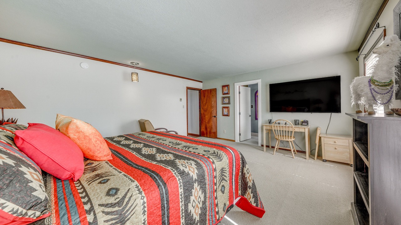 Photo of Bedroom in Cloudcroft