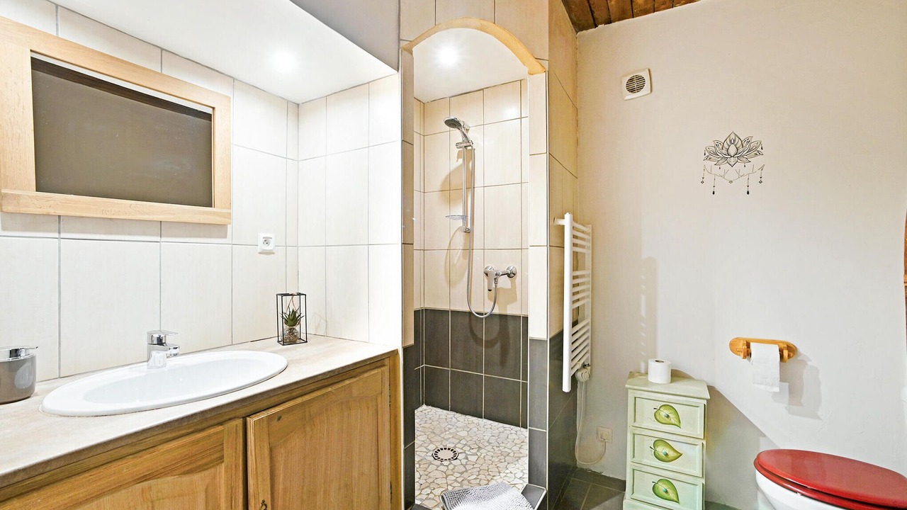 Photo of Bathroom in Codognan