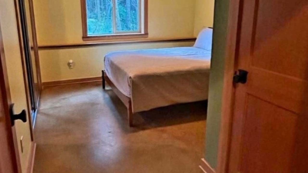 Photo of Bedroom in Port Orford