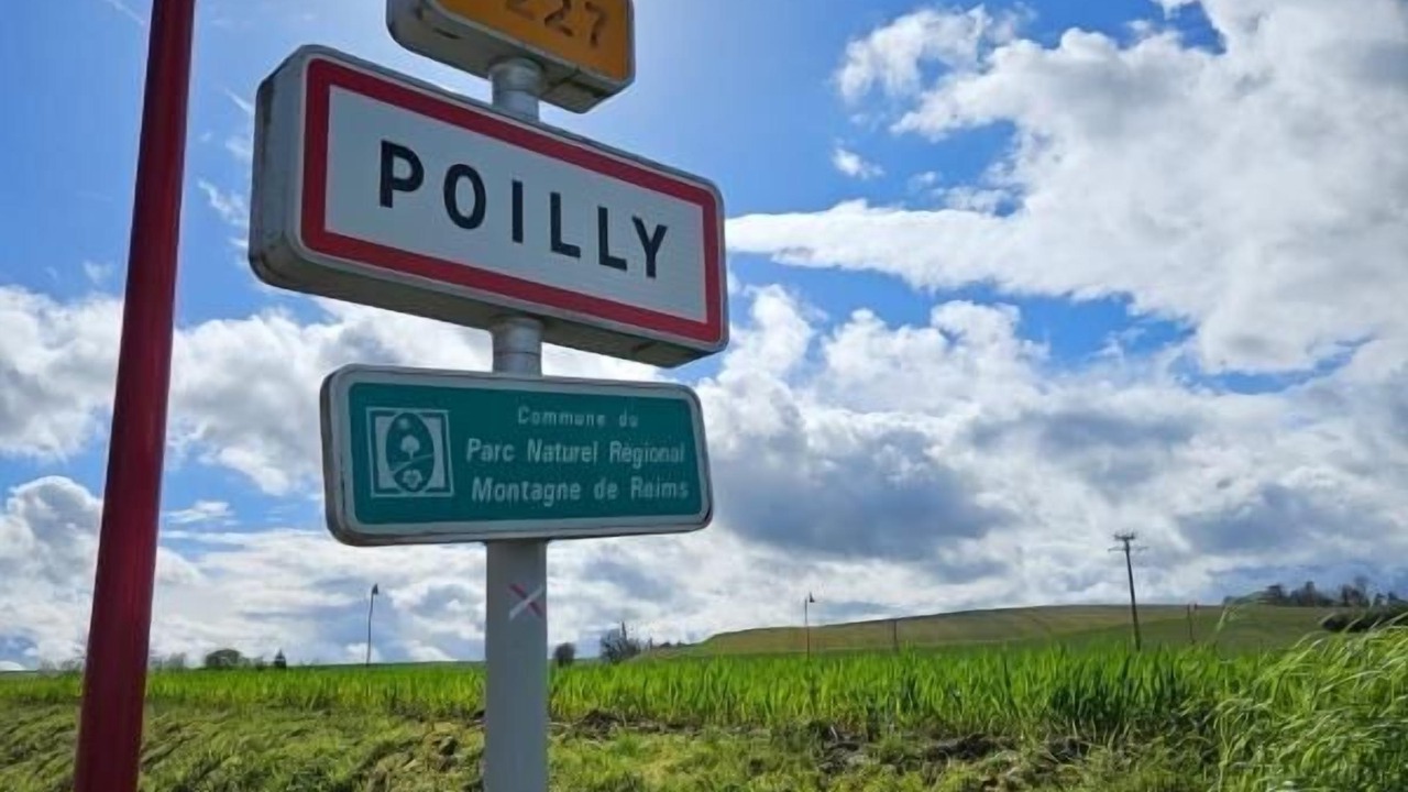 Photo of Others in Poilly