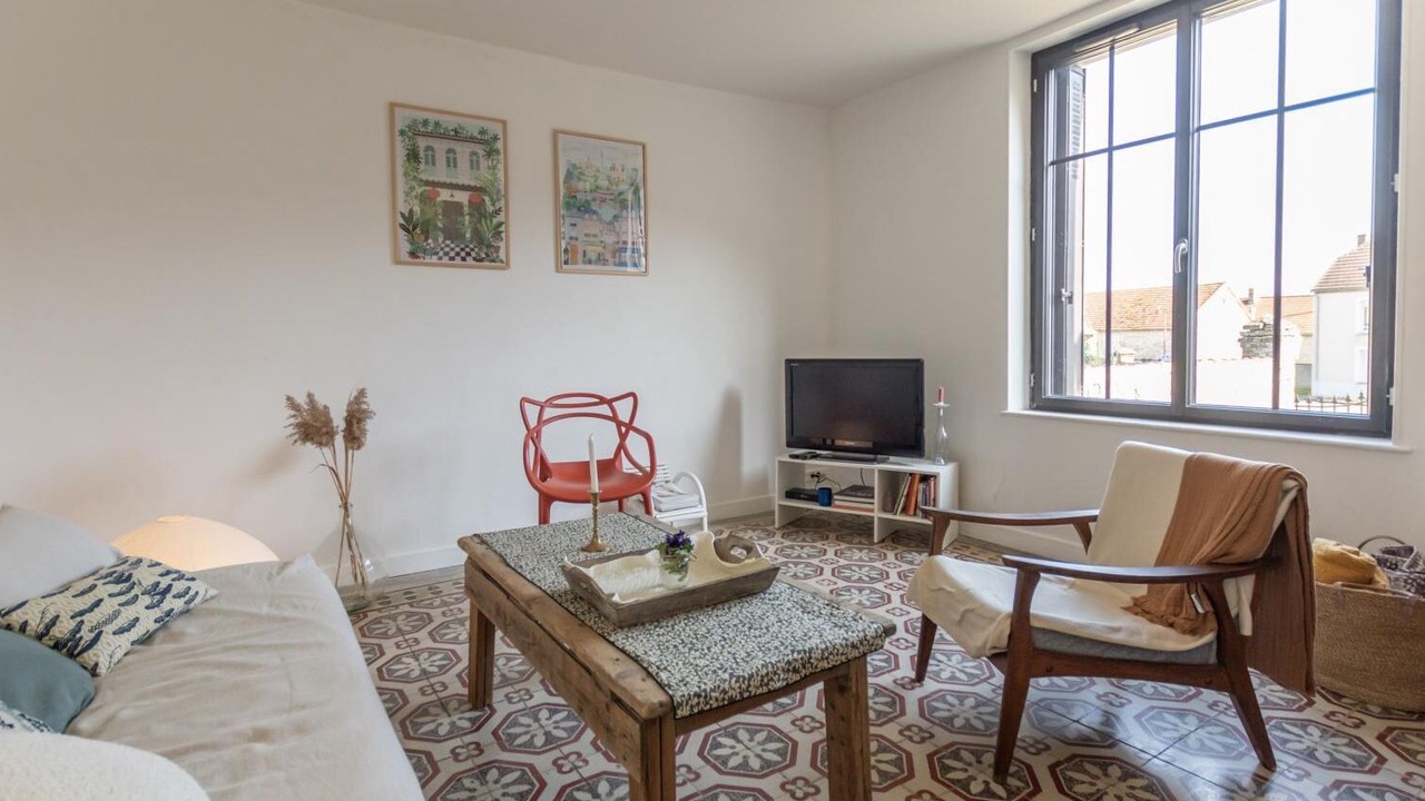 Photo of Livingroom in Poilly