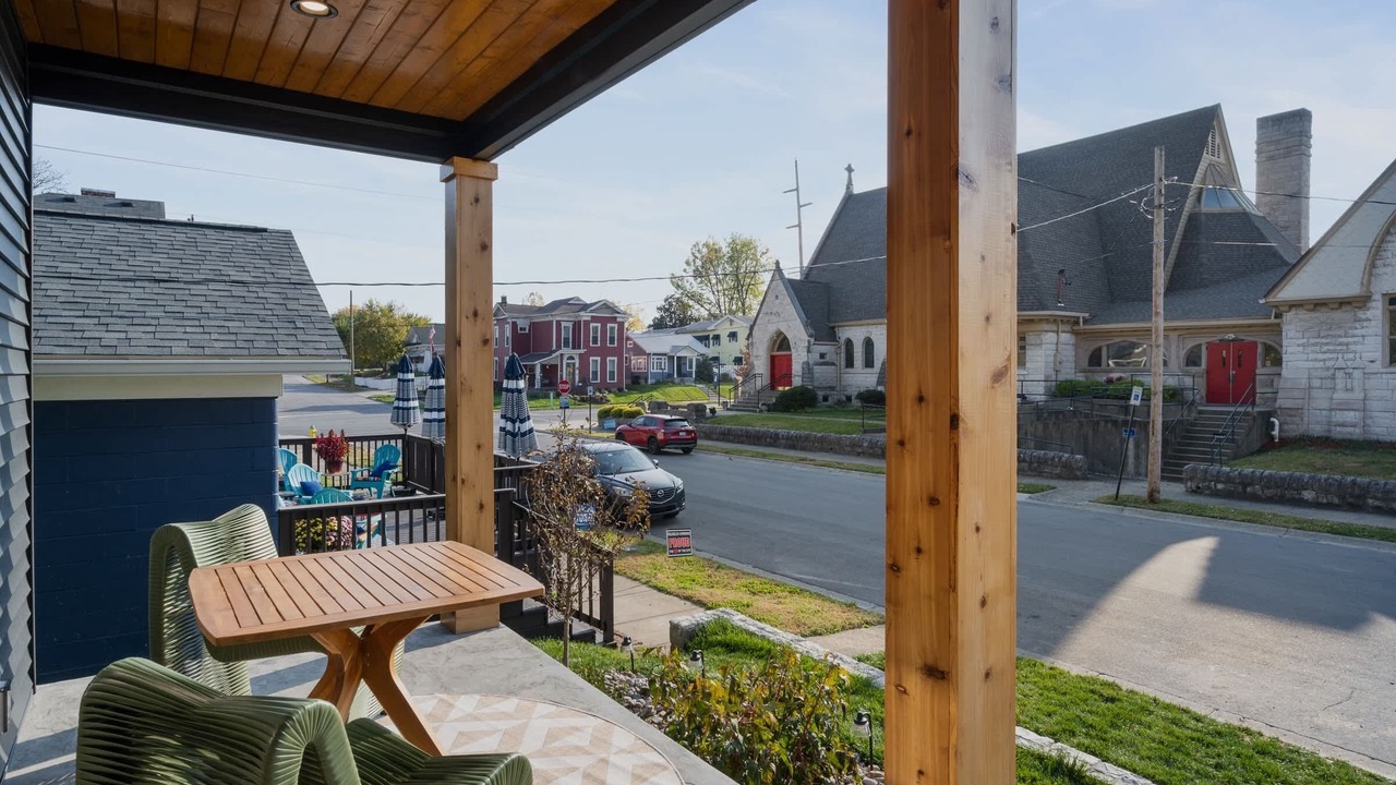 Photo of Outdoor in Jeffersonville