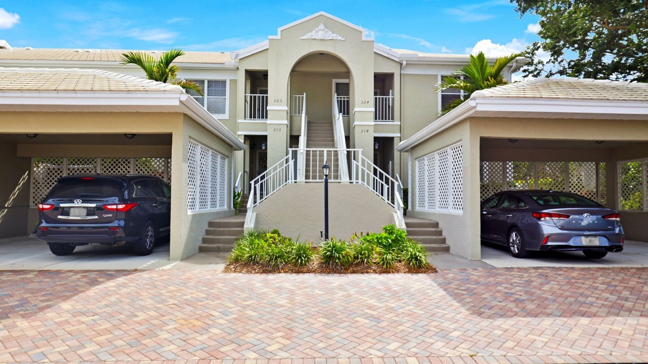 Photo of Others in Pelican Bay