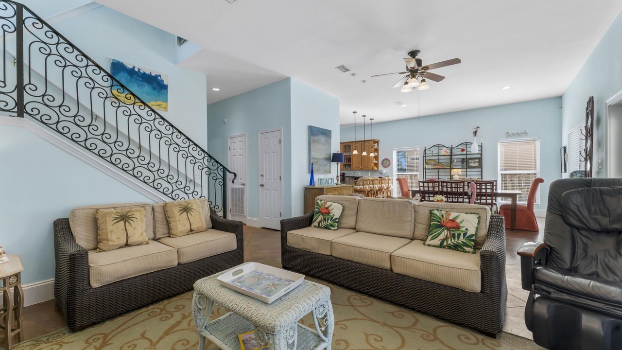 Photo of Livingroom in Avalon Beach Estates