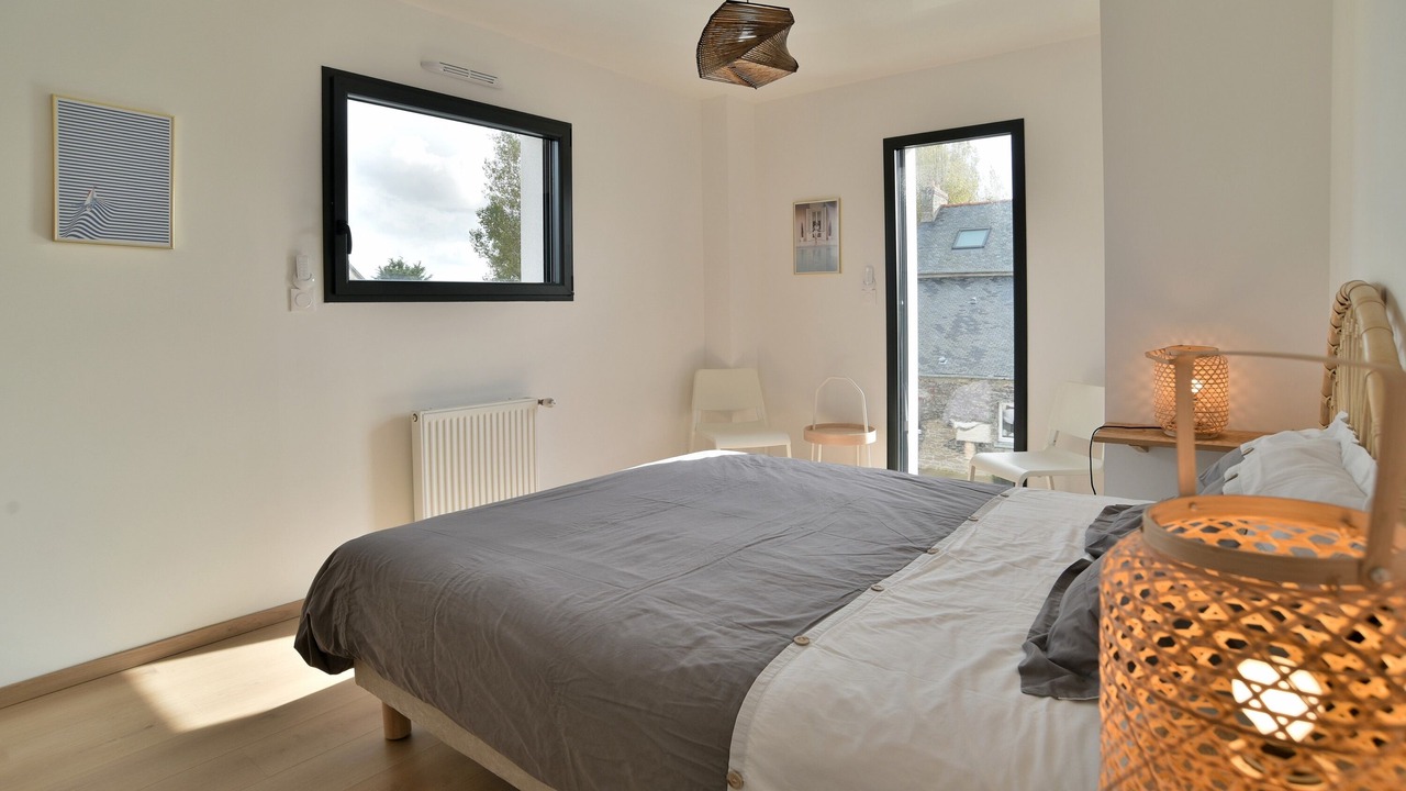 Photo of Bedroom in Rotheneuf-Le Pont