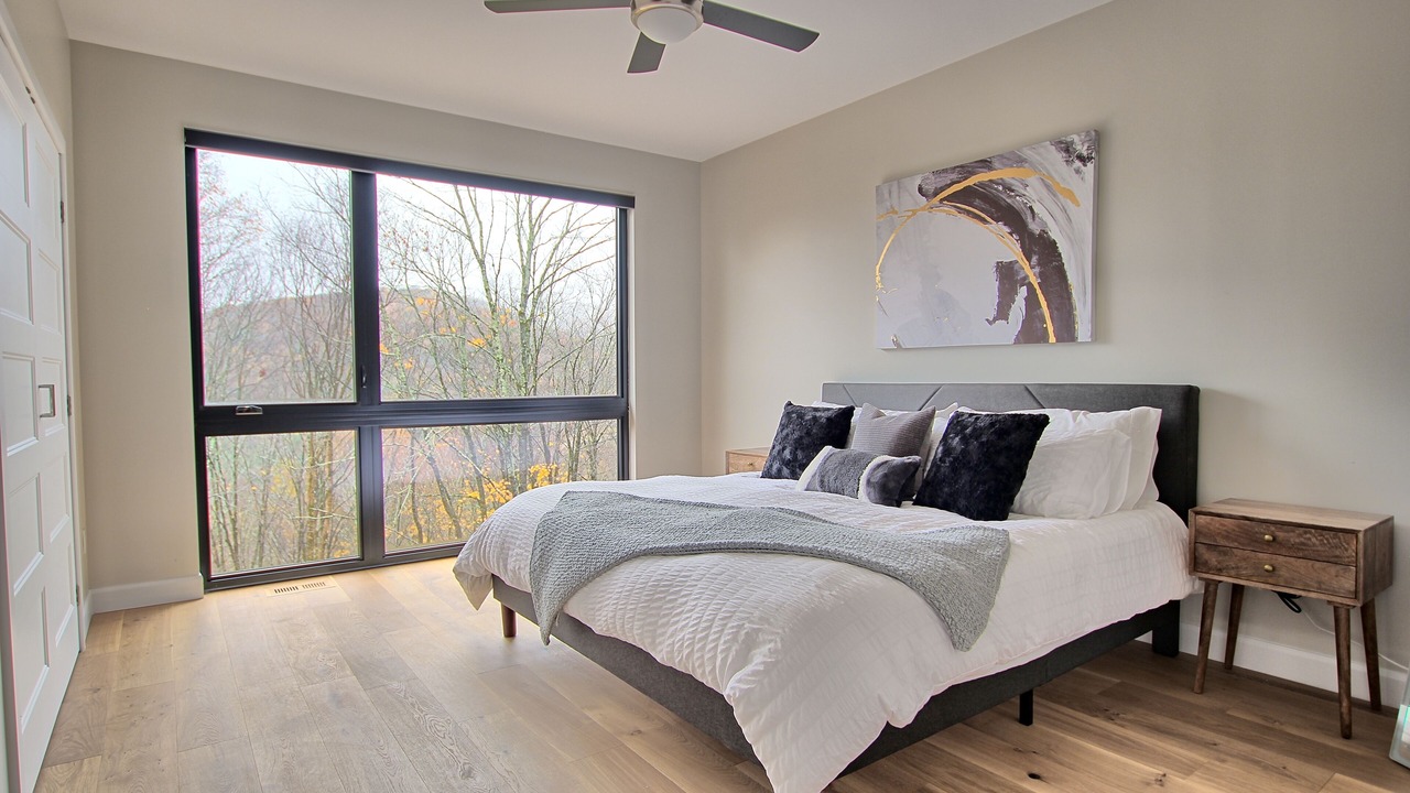 Photo of Bedroom in Saint-Faustin-Lac-Carre