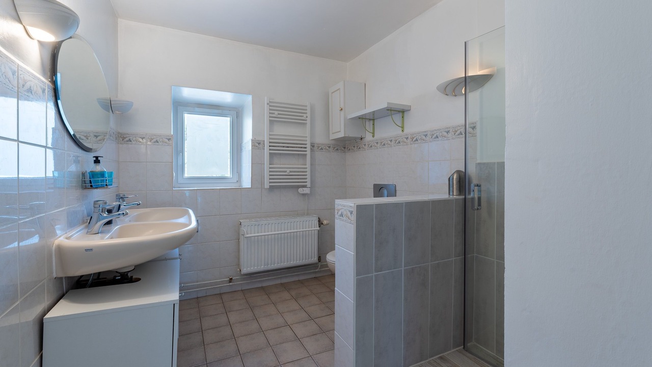 Photo of Bathroom in Saint-Florent-sur-Auzonnet