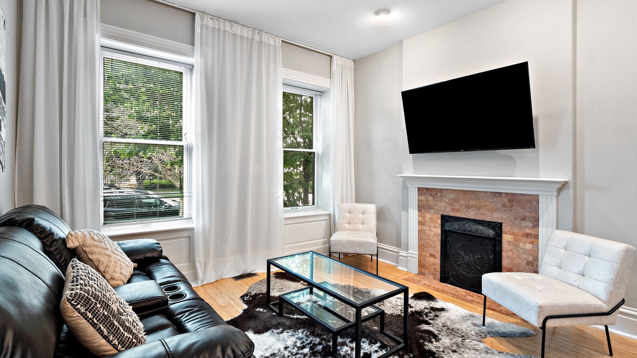 Photo of Livingroom in St. Louis