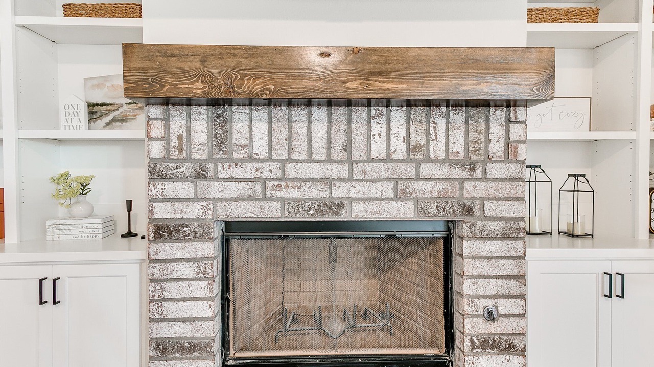 Photo of Livingroom in Broken Arrow
