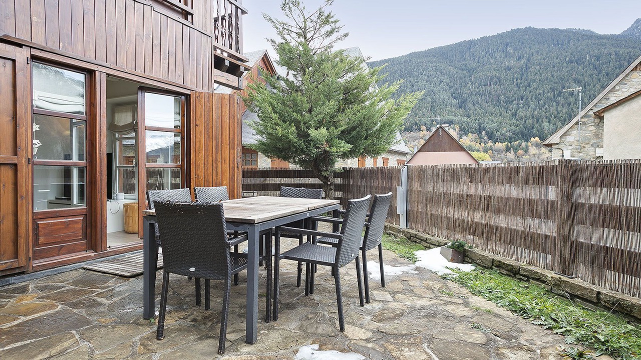Photo of Outdoor in Gessa