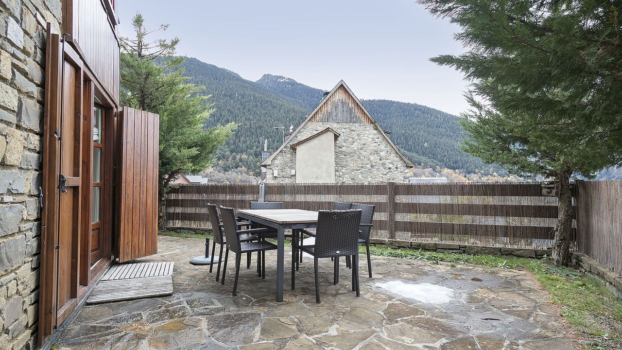 Photo of Outdoor in Gessa