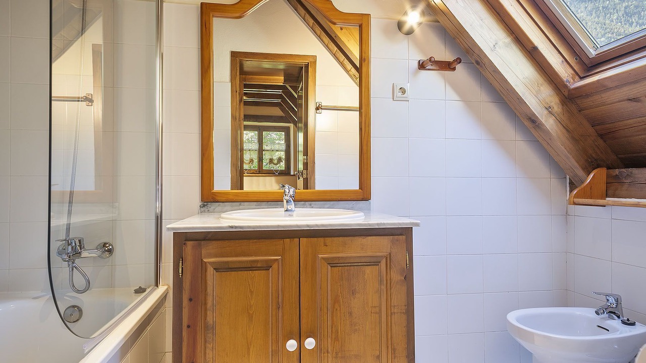 Photo of Bathroom in Arties