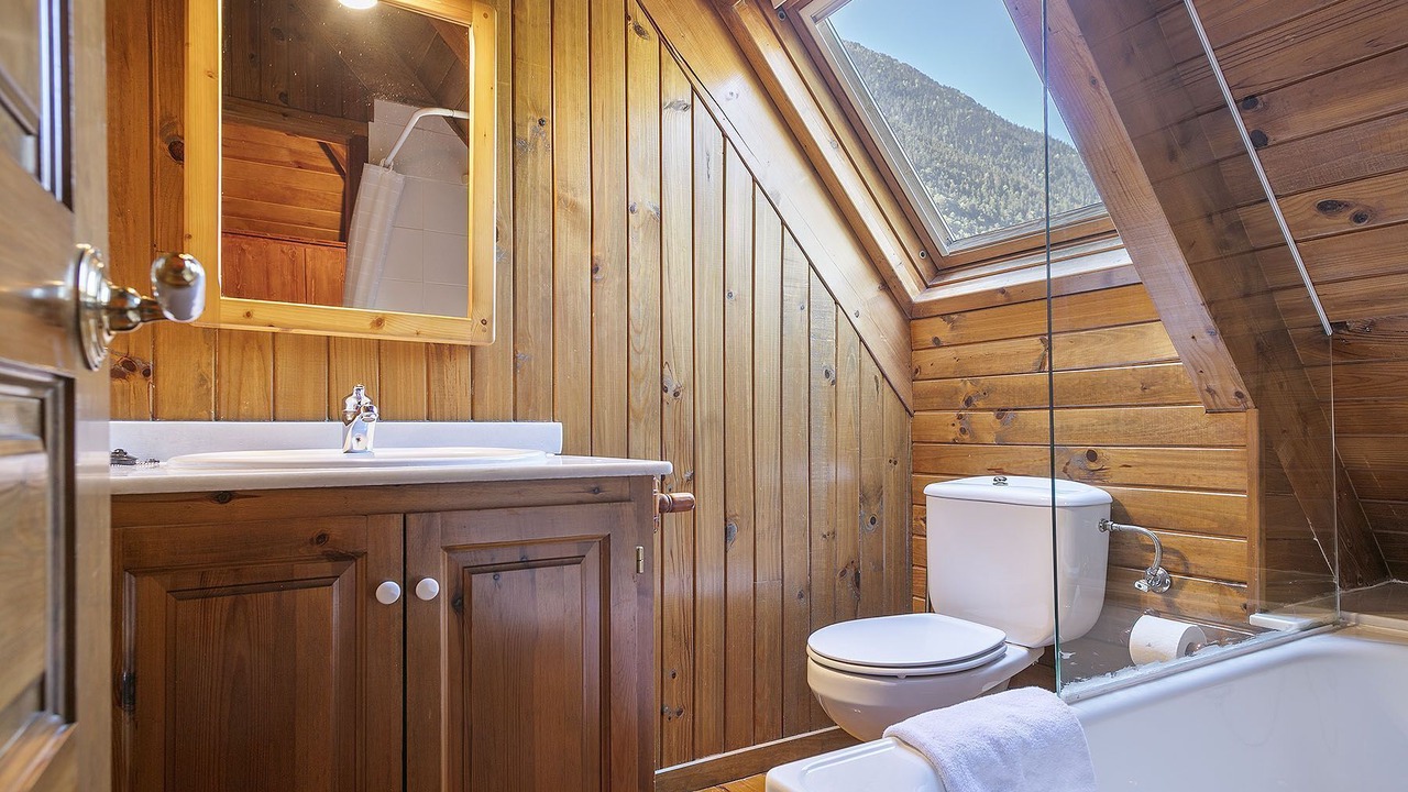 Photo of Bathroom in Arties