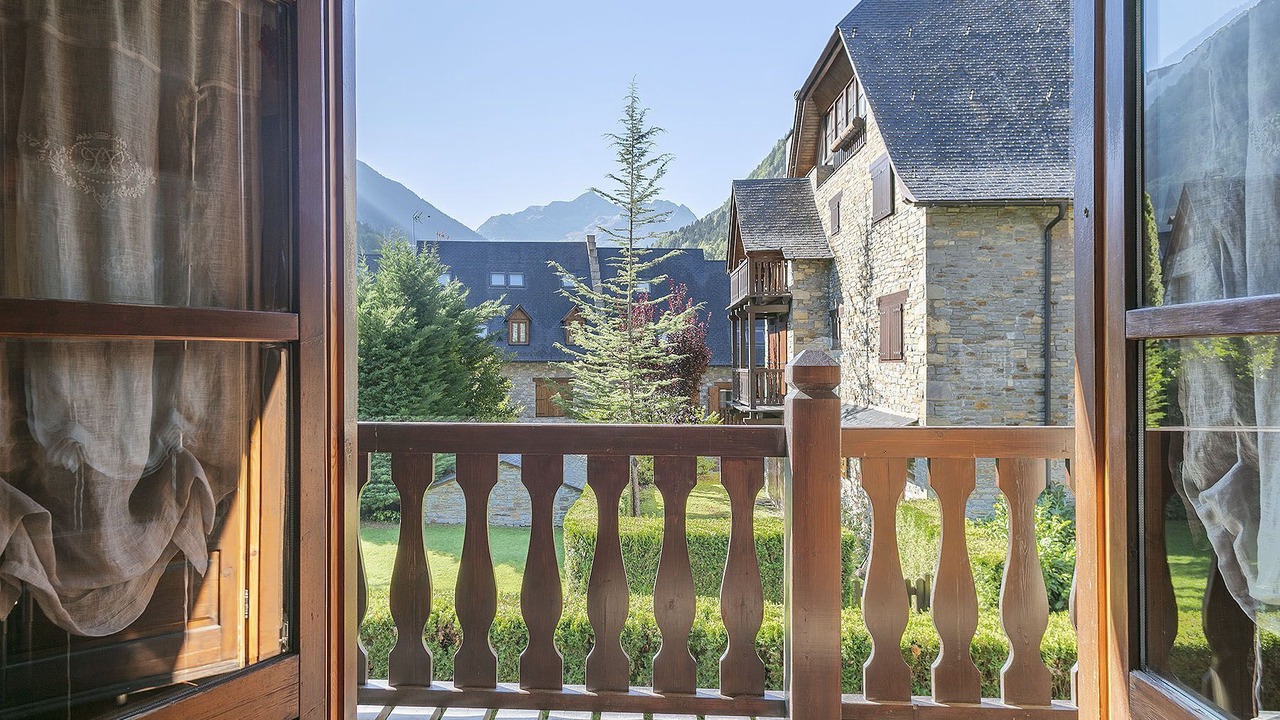 Photo of Outdoor in Arties