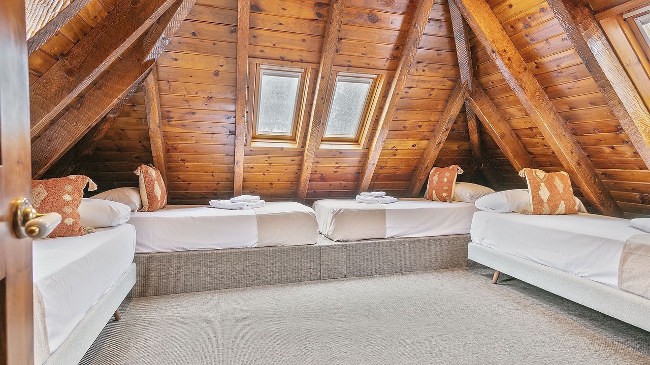 Photo of Bedroom in Garos