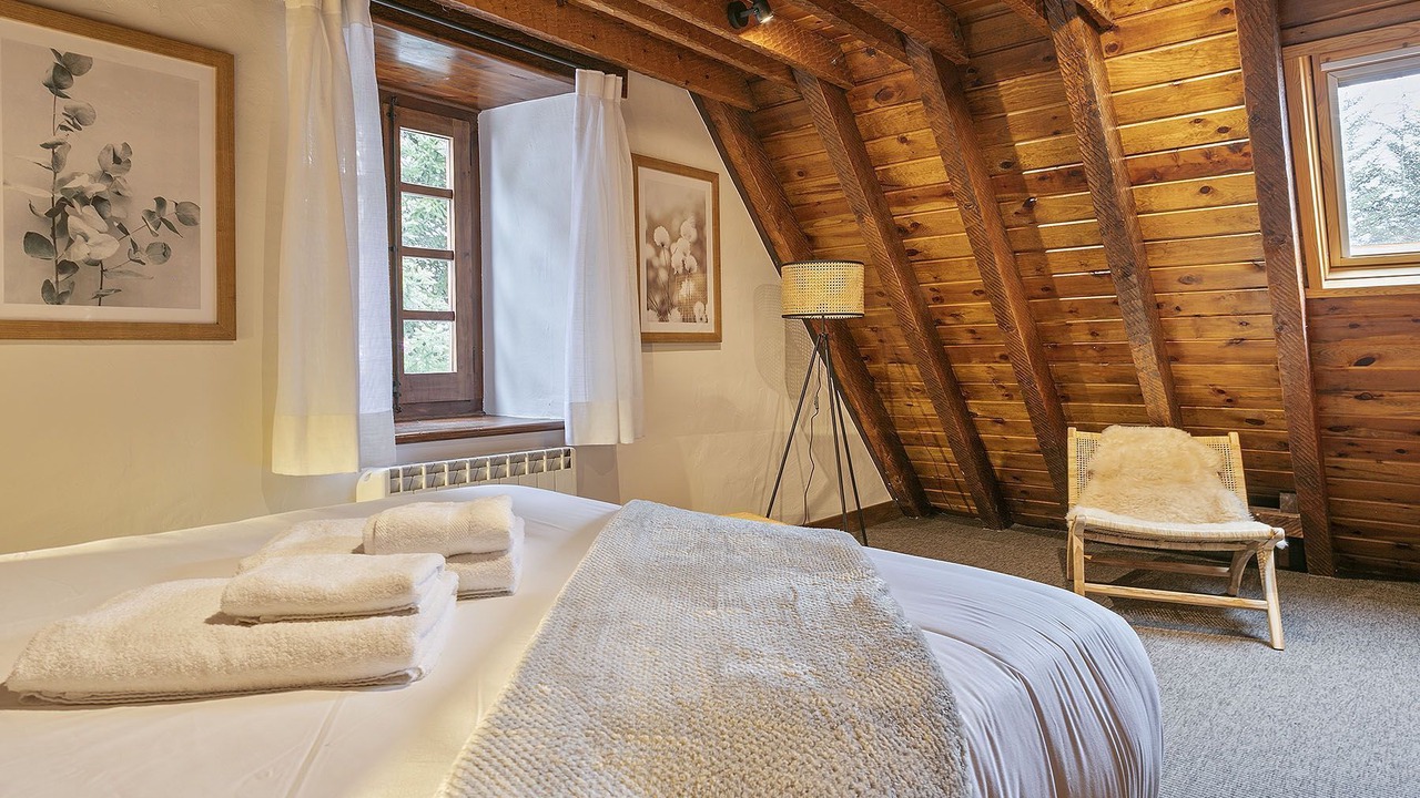 Photo of Bedroom in Garos