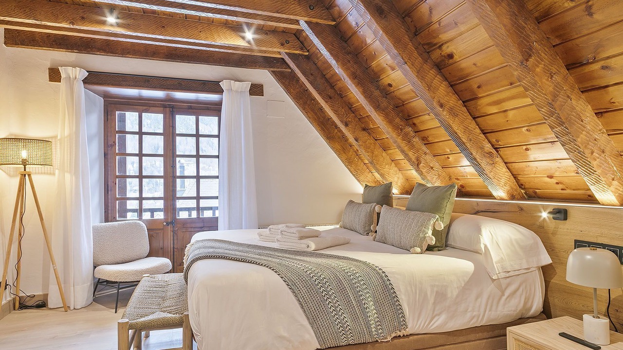 Photo of Bedroom in Garos