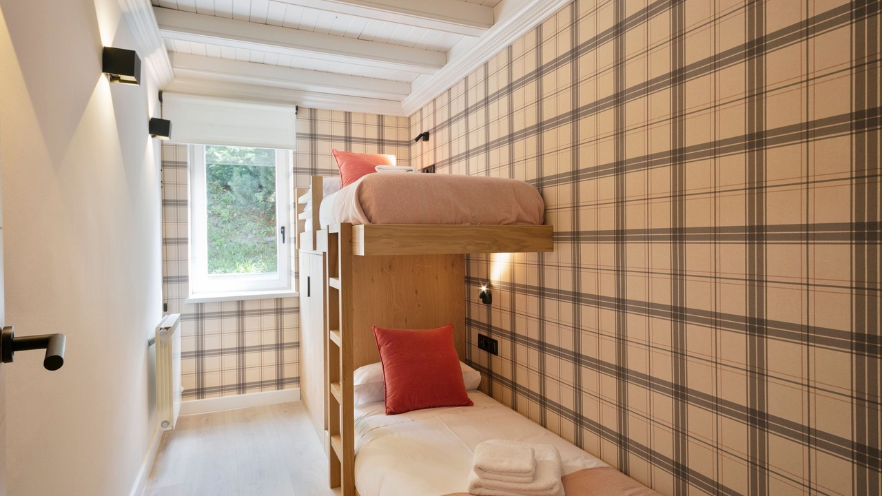 Photo of Bedroom in Pujo
