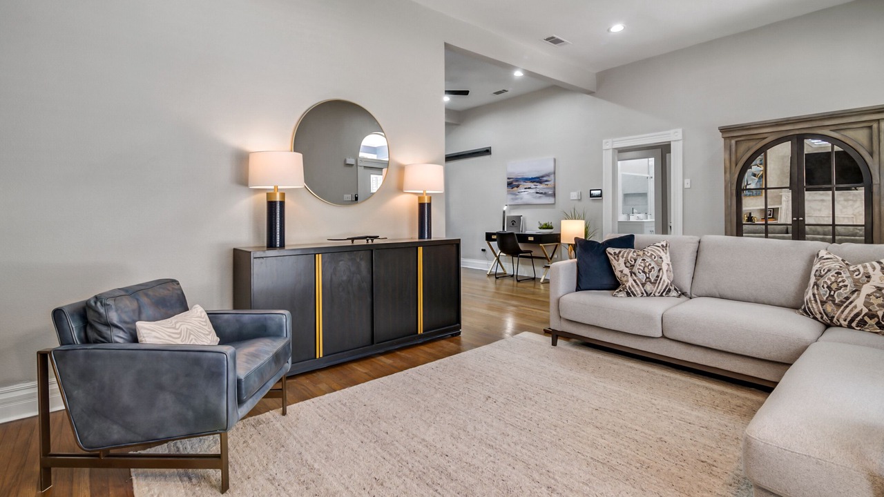 Photo of Livingroom in McKinney