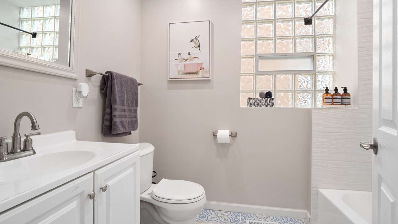 Photo of Bathroom in St. Louis