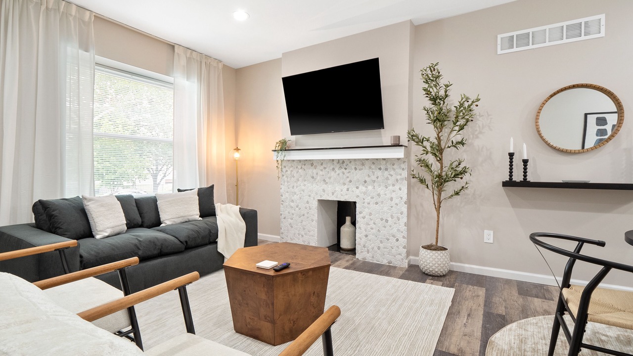 Photo of Livingroom in St. Louis