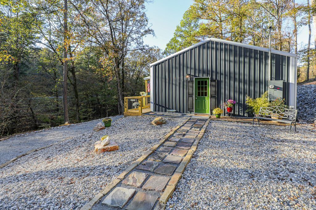 Photo of Outdoor in Benton