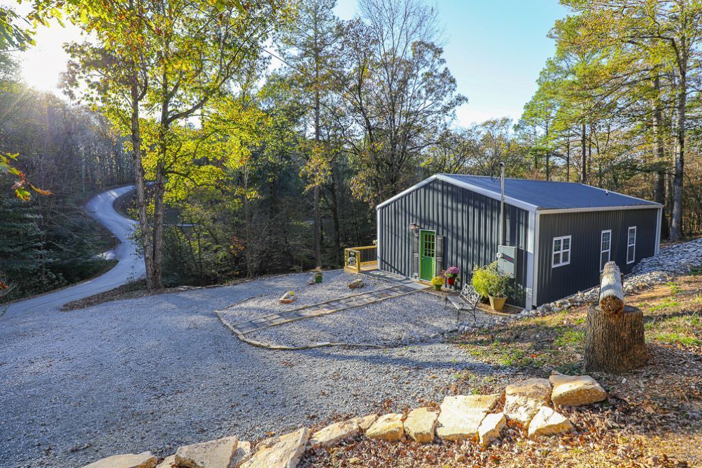 Photo of Outdoor in Benton