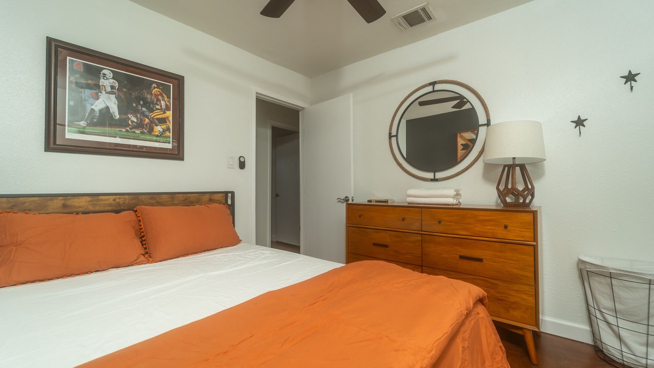 Photo of Bedroom in Mesa Park
