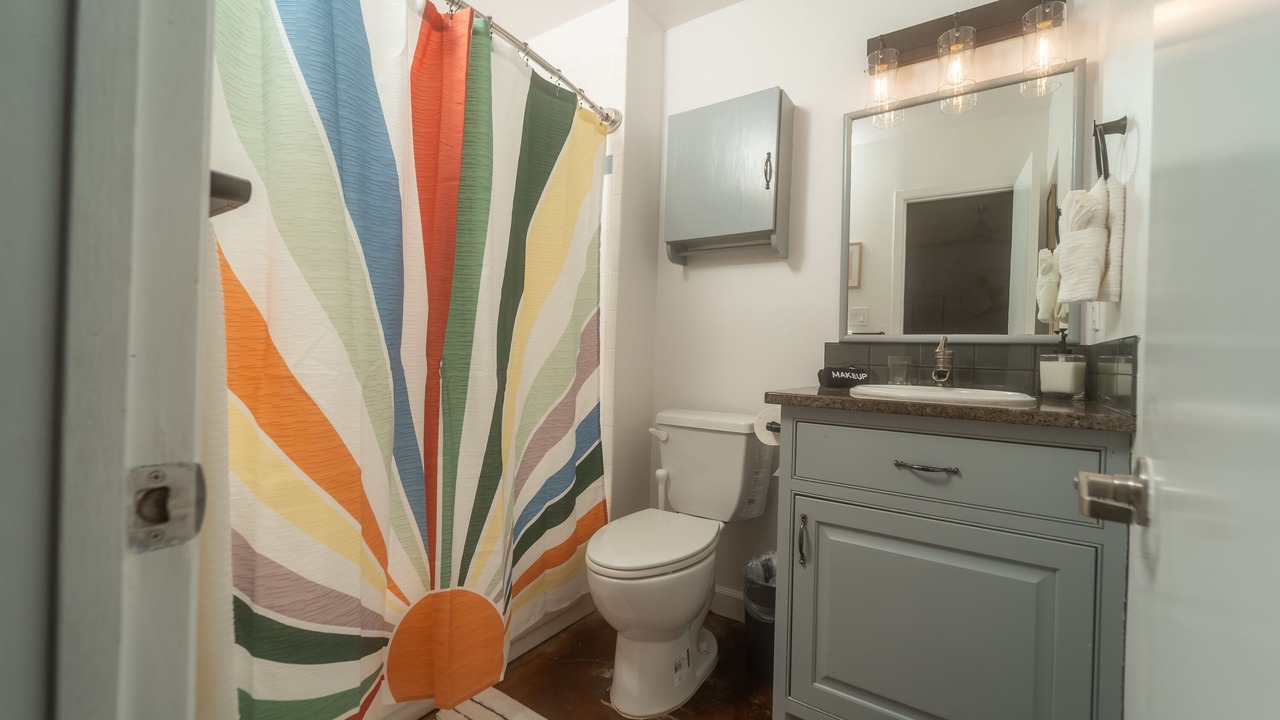 Photo of Bathroom in Mesa Park