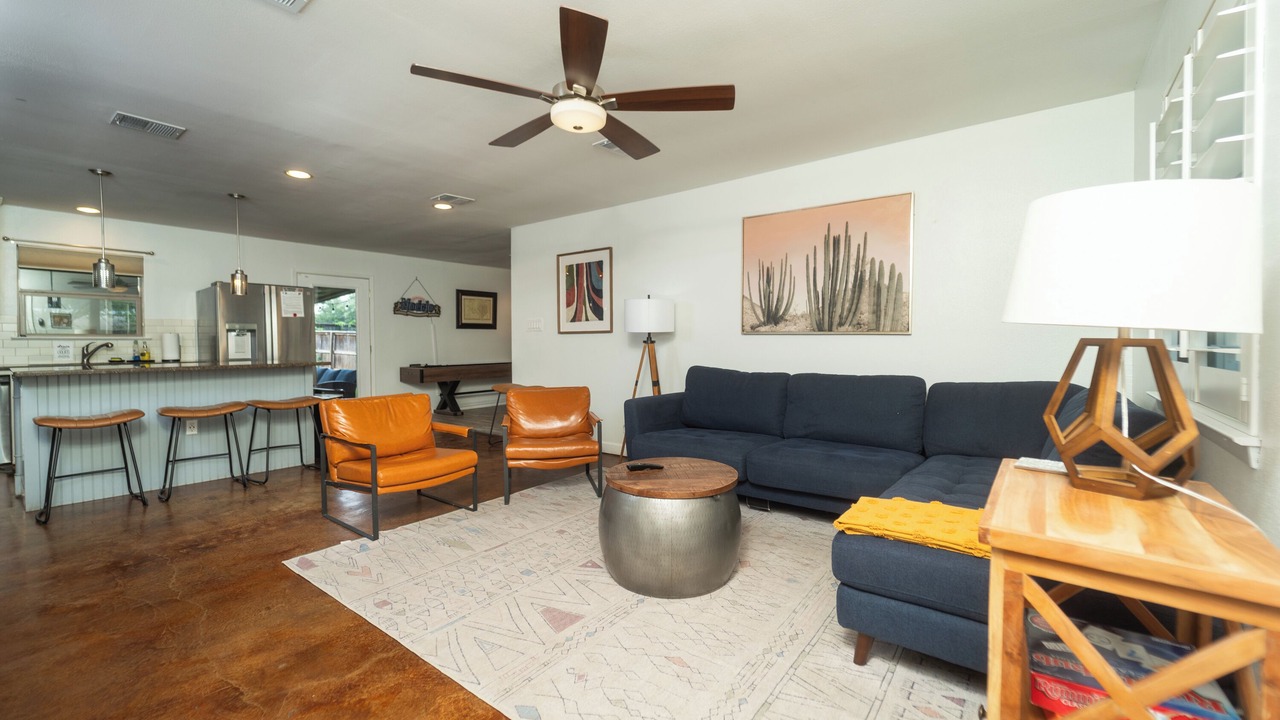 Photo of Livingroom in Mesa Park