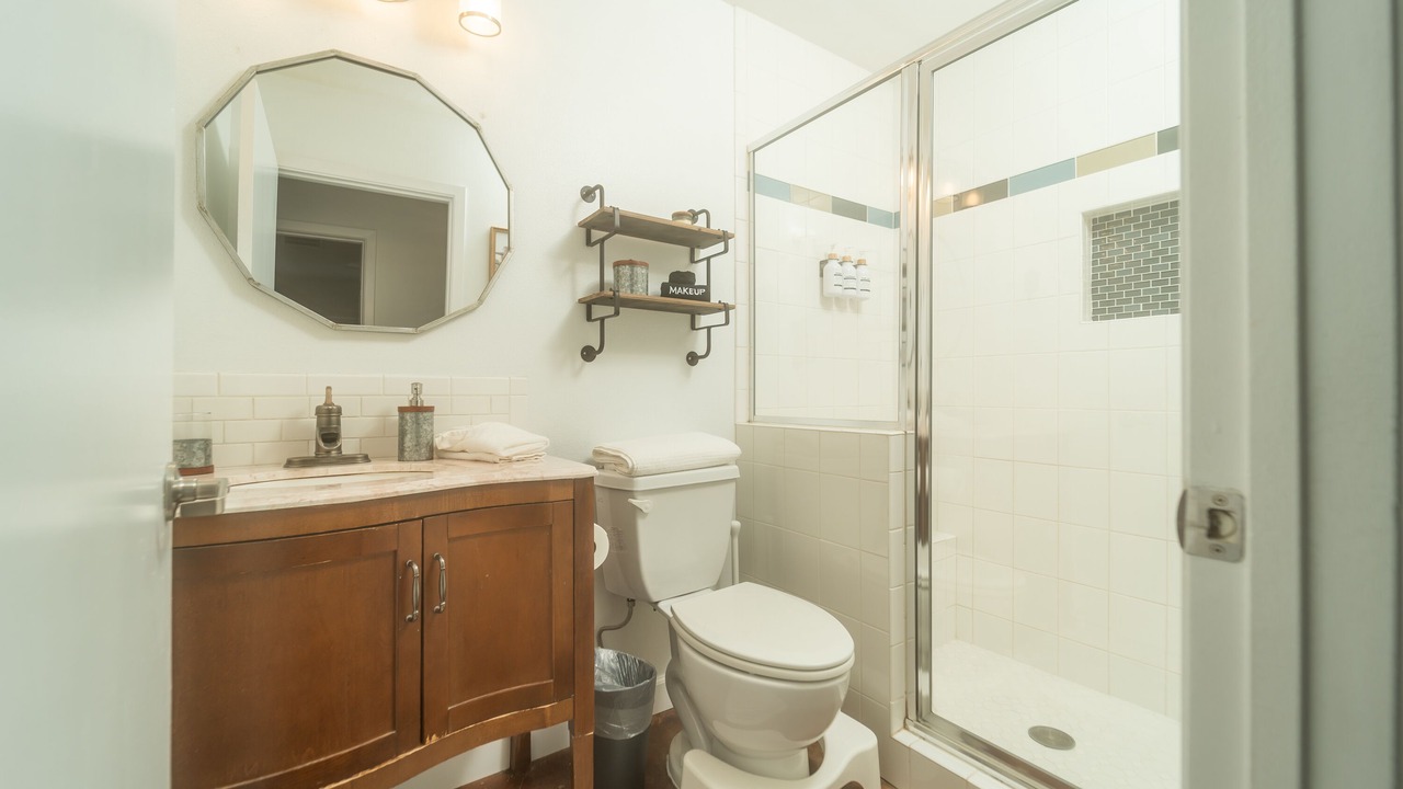 Photo of Bathroom in Mesa Park
