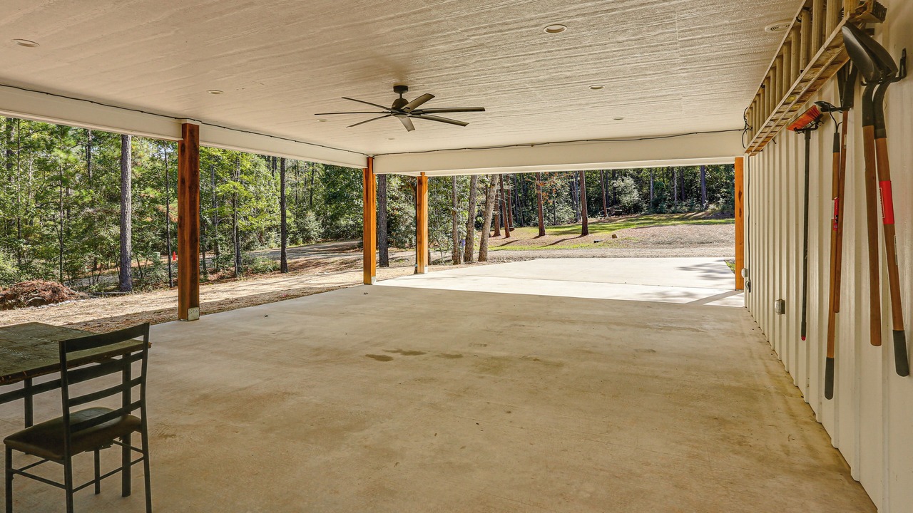 Photo of Patio Balcony in Brookeland