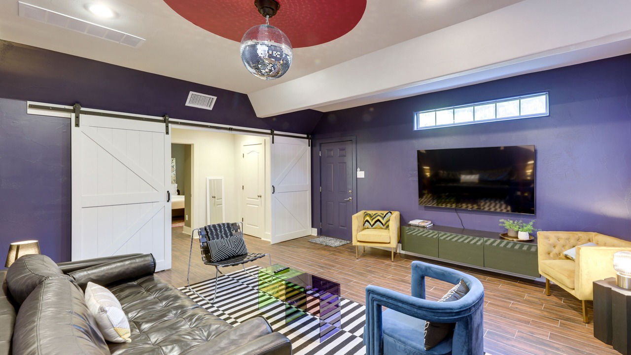 Photo of Livingroom in Montopolis