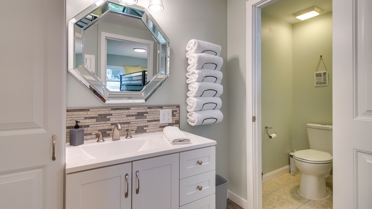 Photo of Bathroom in Grove