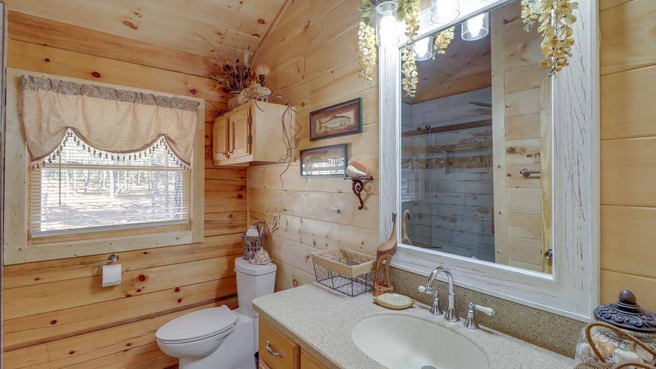 Photo of Bathroom in Tumbling Shoals